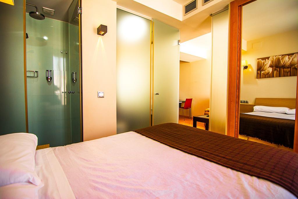 Dream Suites & Apartaments Almeria Exterior photo